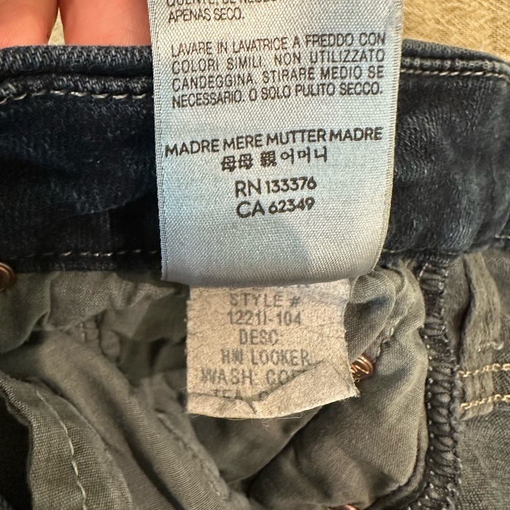 MOTHER High Waisted Looker Jeans - Picture 7 of 7